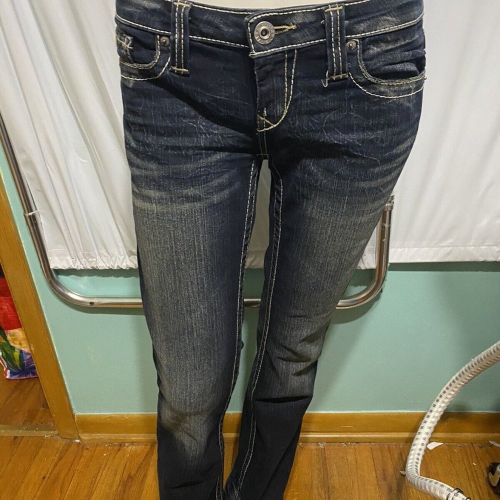 Big Star sweet ultra low rise blue jeans size 27r strecthy with bling
